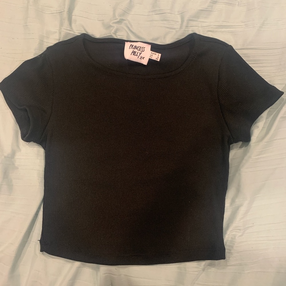 Black Crip Top